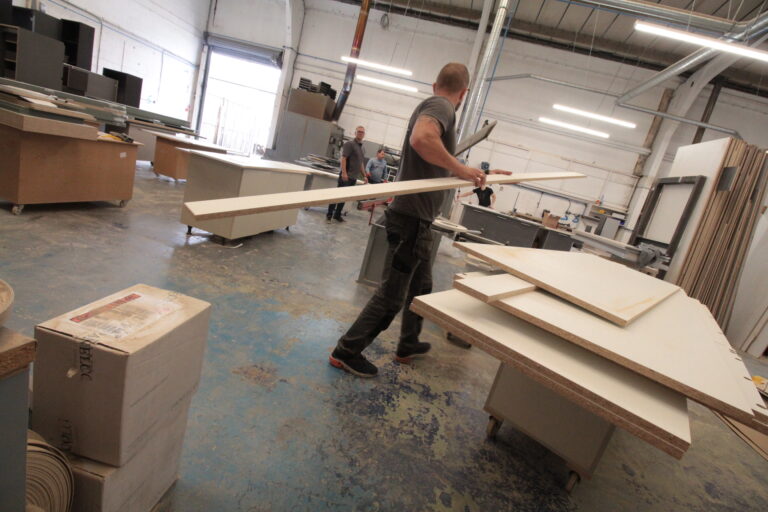 Board cutting and edging workshop in Peterborough
